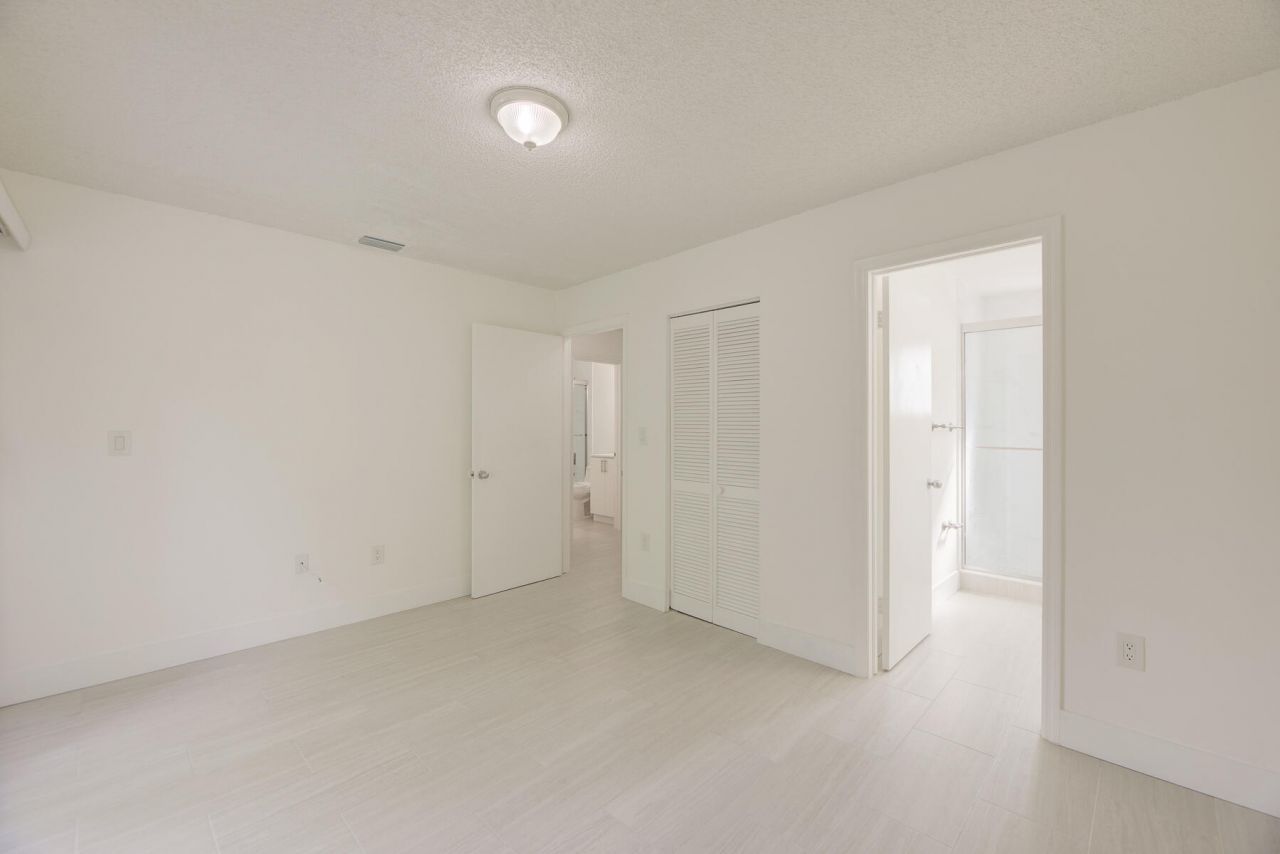 2100 Brickell Avenue, Unit 406, Miami, FL 33129 Photo