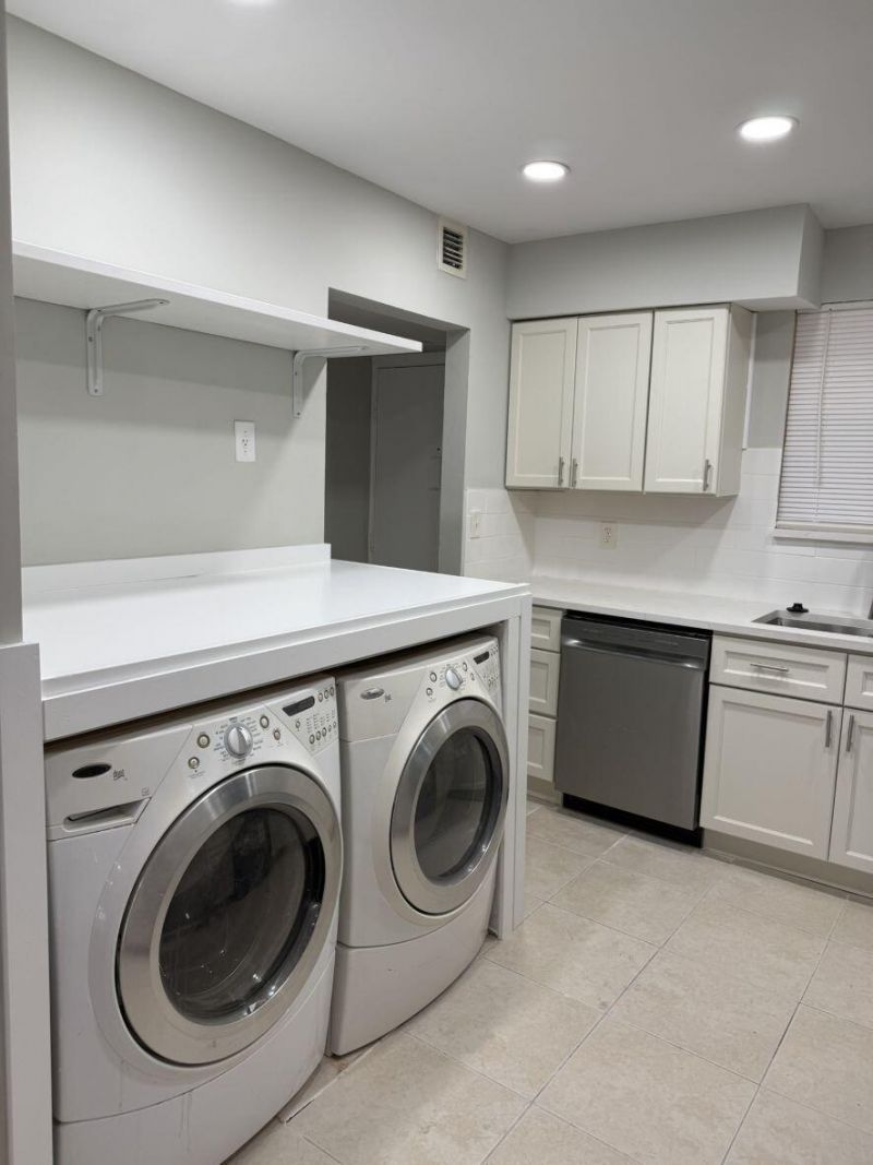 2810 Riverside Drive, Unit 201-4, Coral Springs, FL 33065 Photo