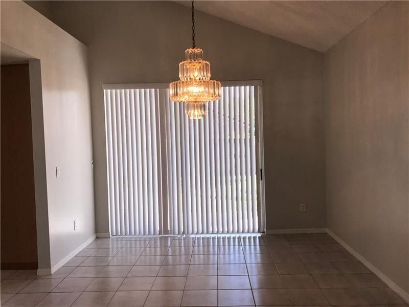 245 Via Milan Terrace, Davie, FL 33325 Photo