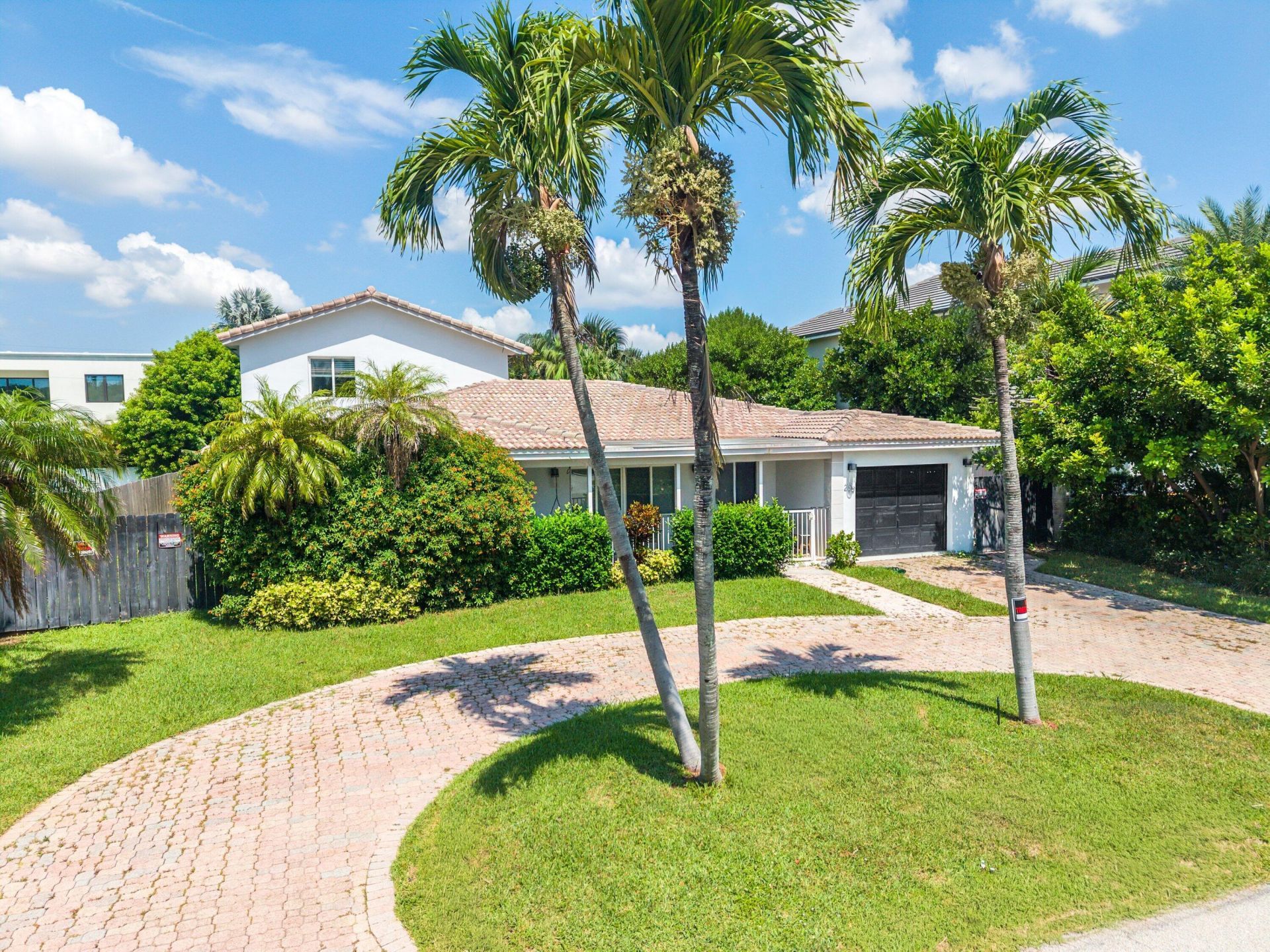 299 NE Wavecrest Court, Boca Raton, FL 33432 Photo