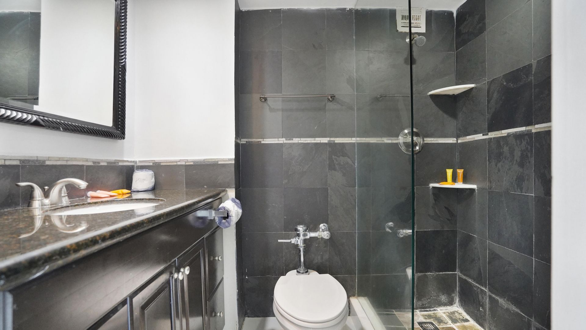 4040 Galt Ocean Drive, Unit 403, Fort Lauderdale, FL 33308 Photo