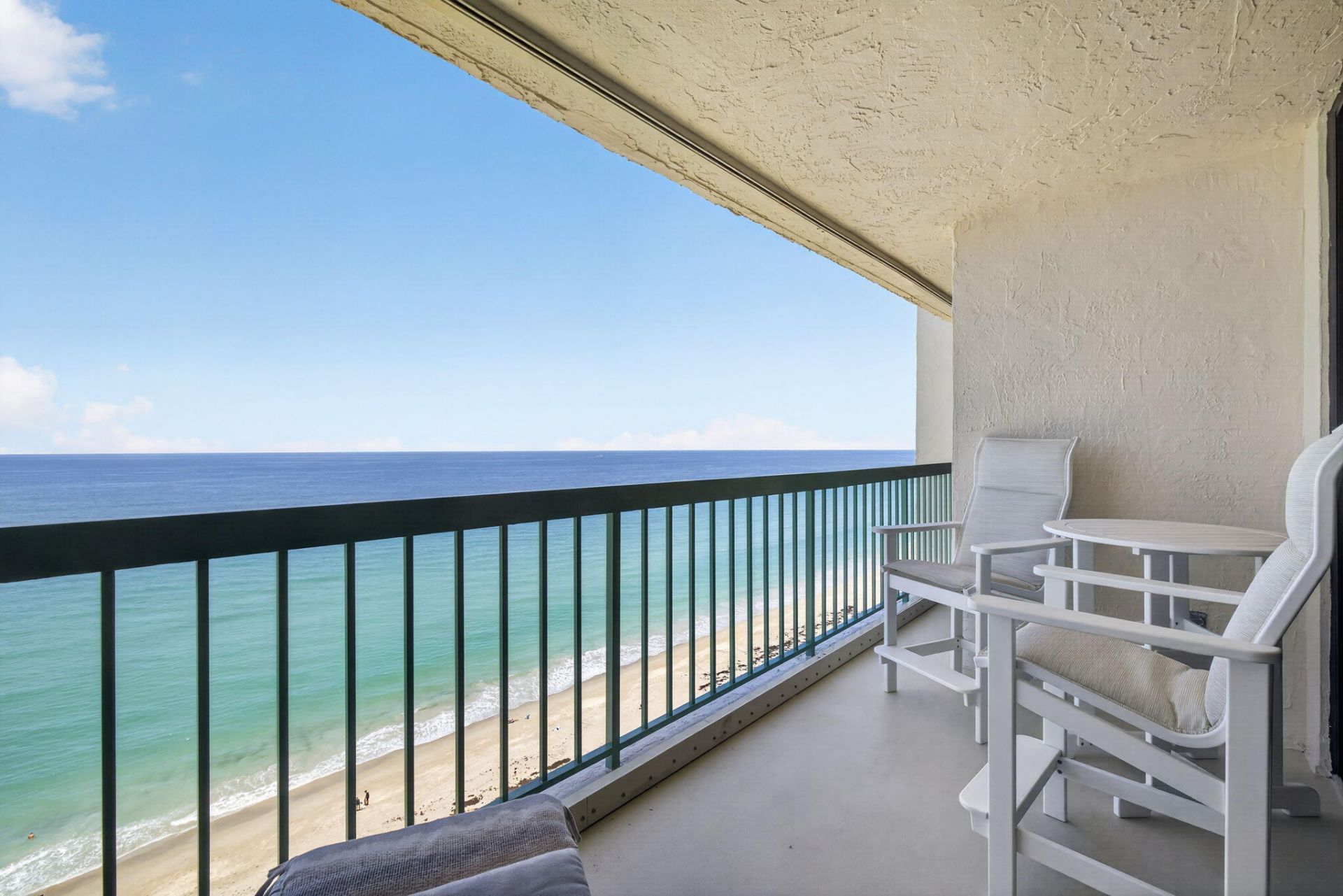 9900 S Ocean Drive, Unit 1505, Jensen Beach, FL 34957 Photo
