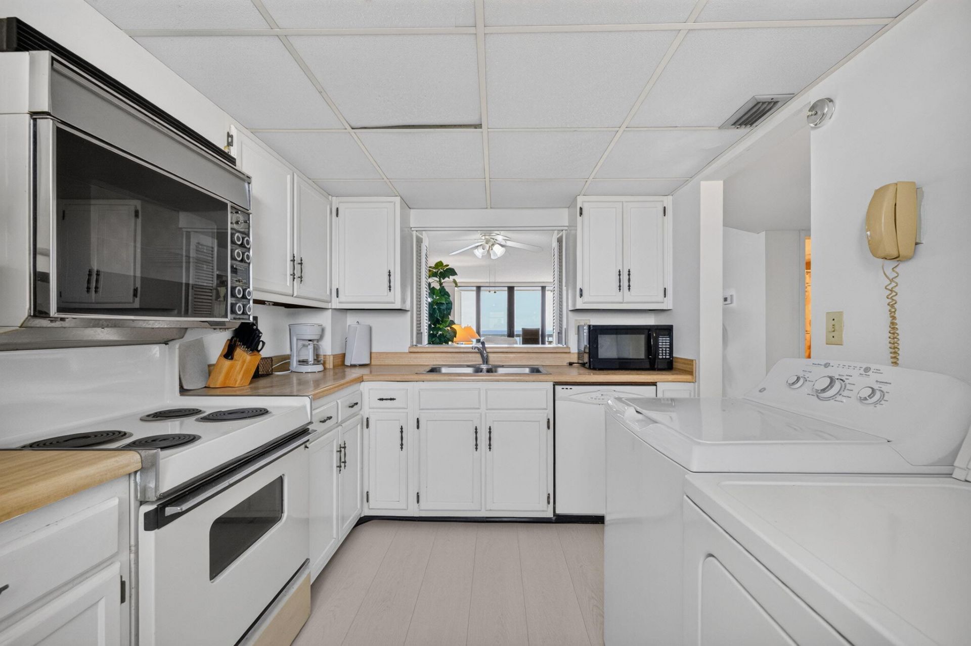 9900 S Ocean Drive, Unit 1505, Jensen Beach, FL 34957 Photo