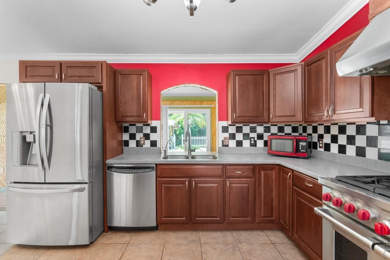 1636 NE Darlich Avenue, Jensen Beach, FL 34957 Photo