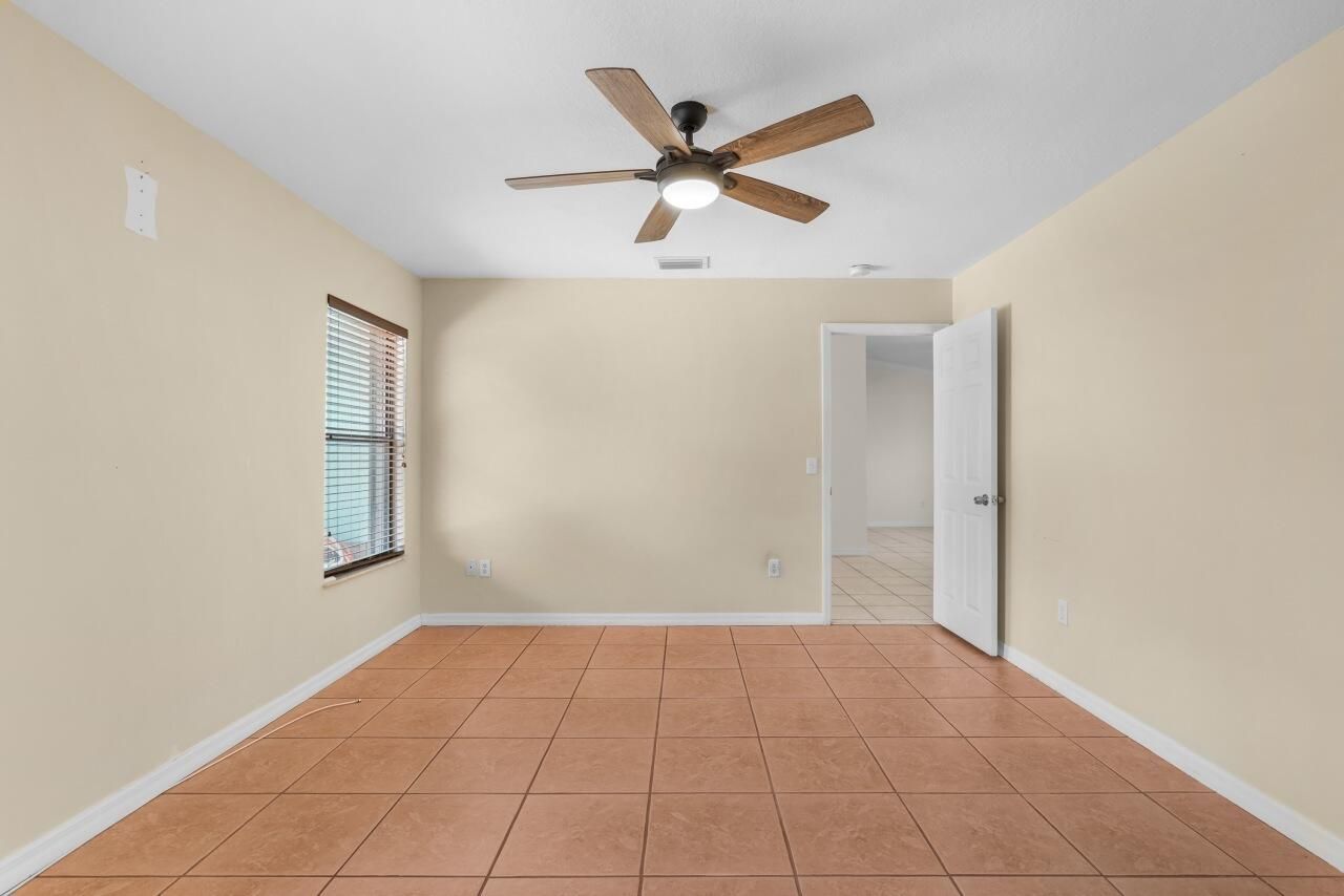 1636 NE Darlich Avenue, Jensen Beach, FL 34957 Photo