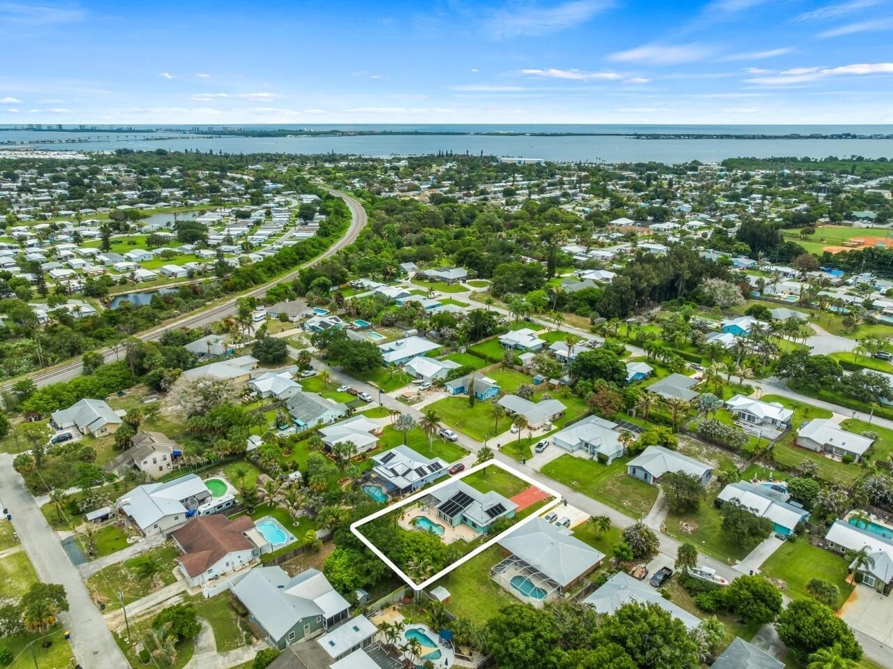 1636 NE Darlich Avenue, Jensen Beach, FL 34957 Photo