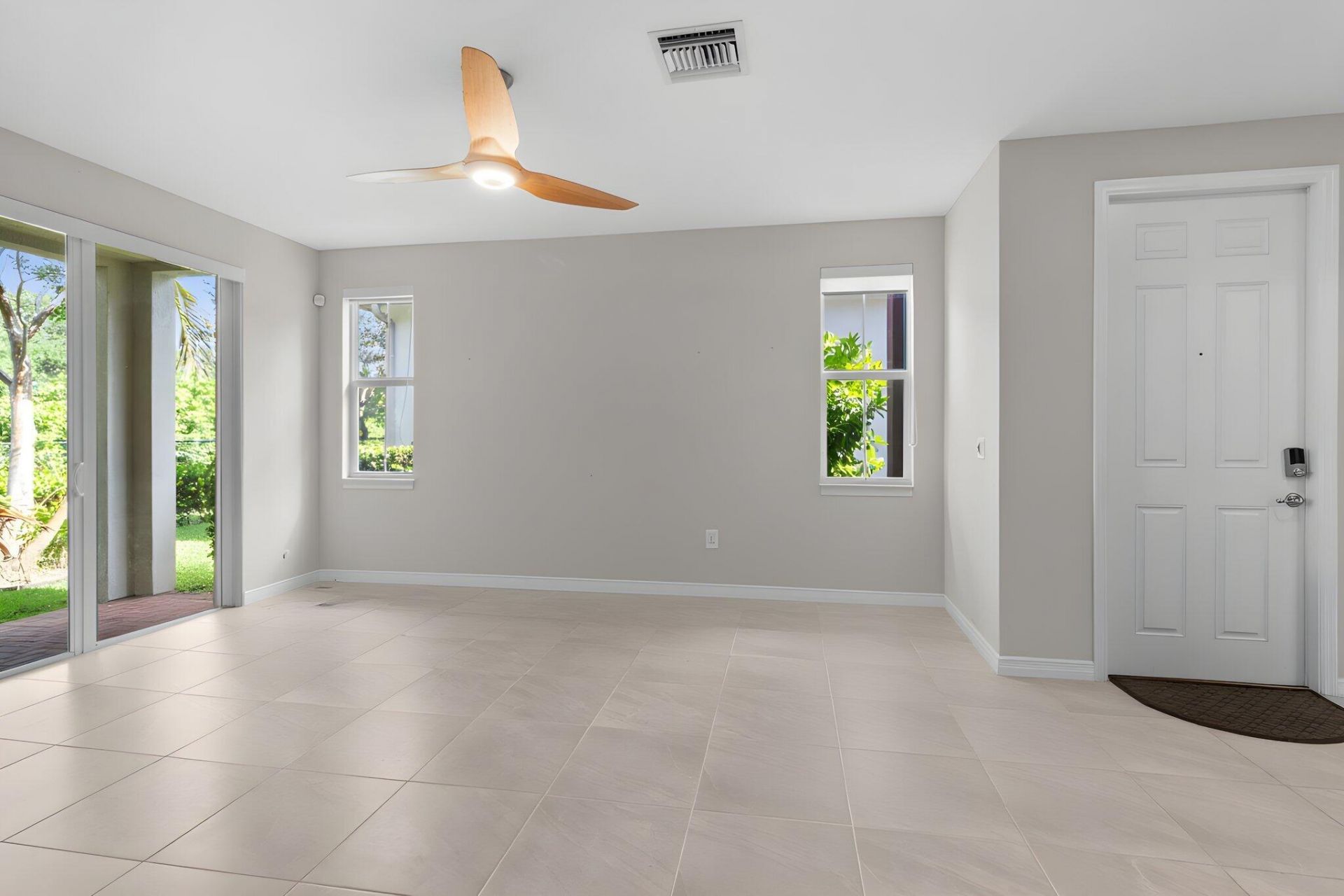 5319 Falcon Trail, Davie, FL 33314 Photo