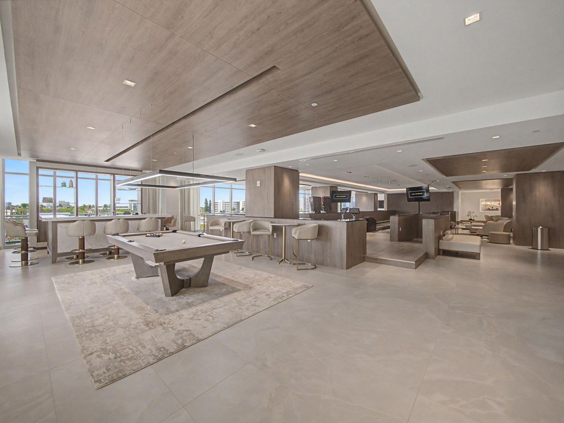 220 Lake Shore Drive, Unit 621, Lake Park, FL 33403 Photo