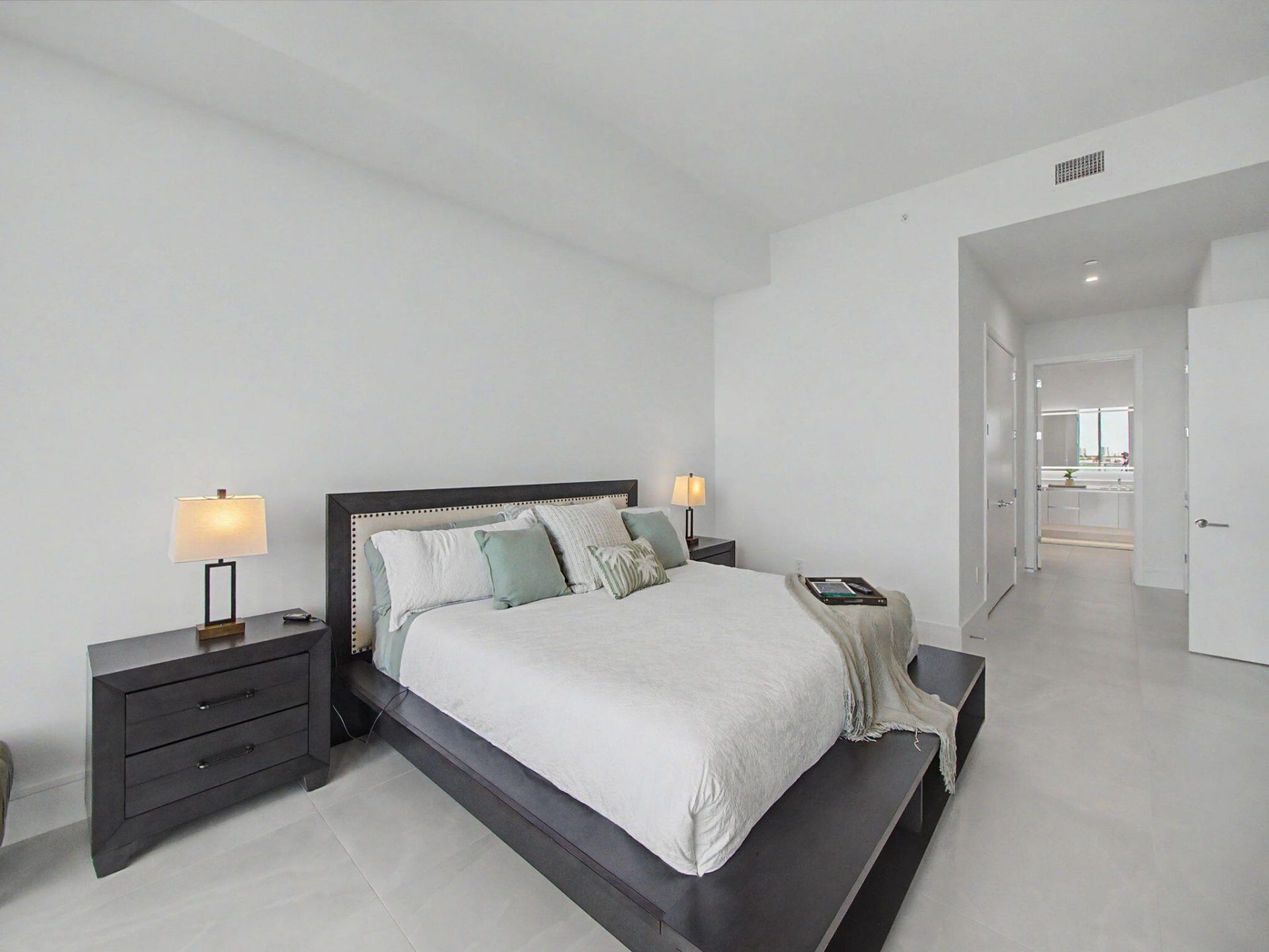 220 Lake Shore Drive, Unit 621, Lake Park, FL 33403 Photo