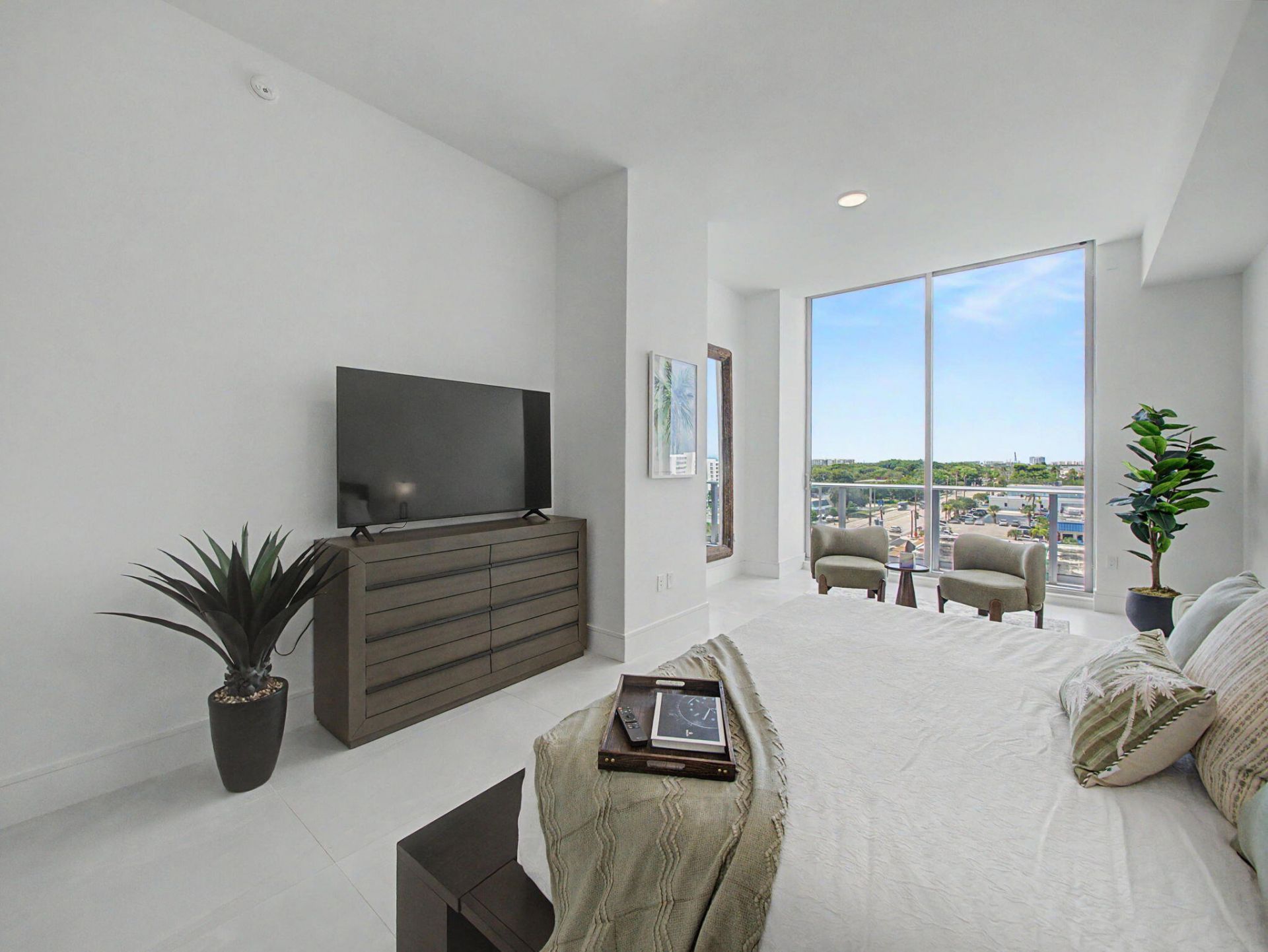 220 Lake Shore Drive, Unit 621, Lake Park, FL 33403 Photo