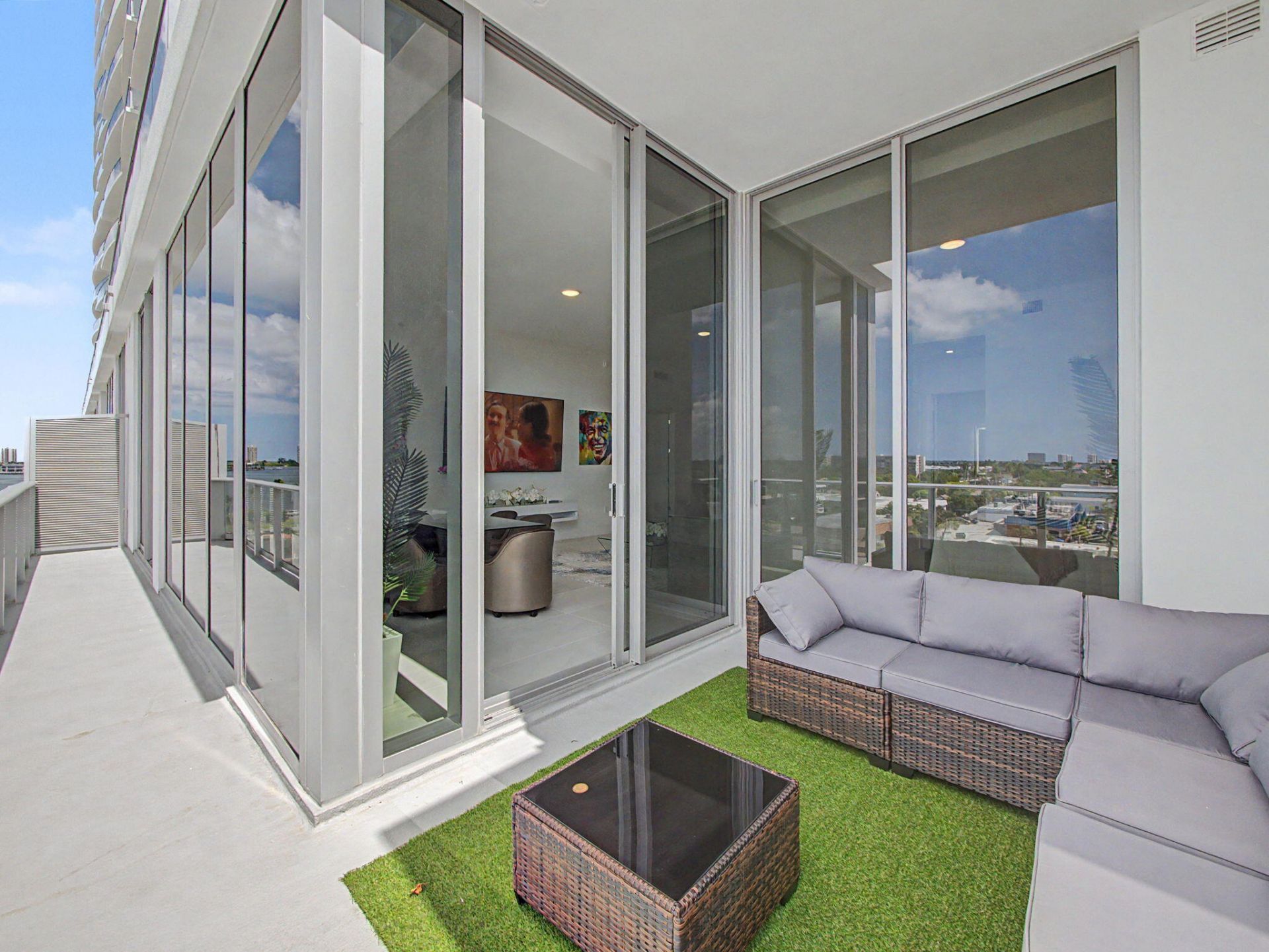 220 Lake Shore Drive, Unit 621, Lake Park, FL 33403 Photo