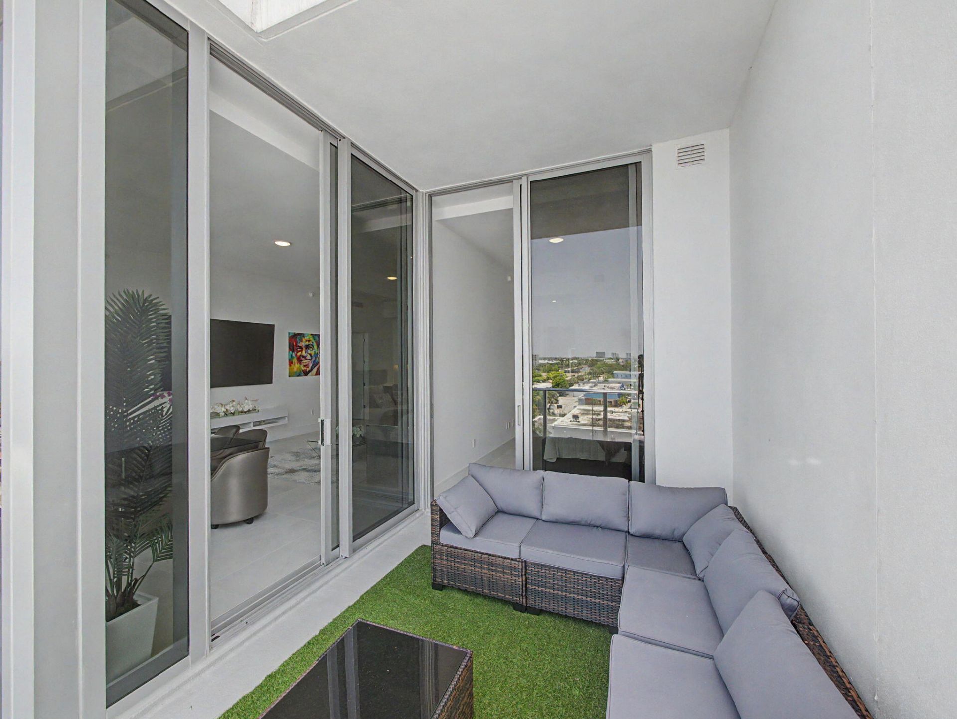 220 Lake Shore Drive, Unit 621, Lake Park, FL 33403 Photo