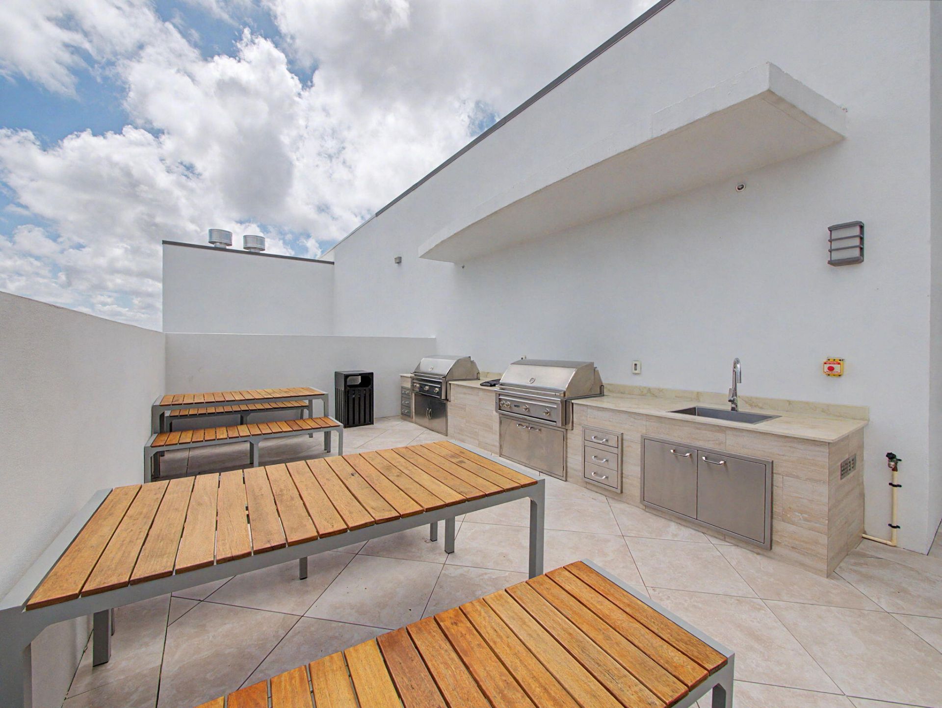 220 Lake Shore Drive, Unit 621, Lake Park, FL 33403 Photo