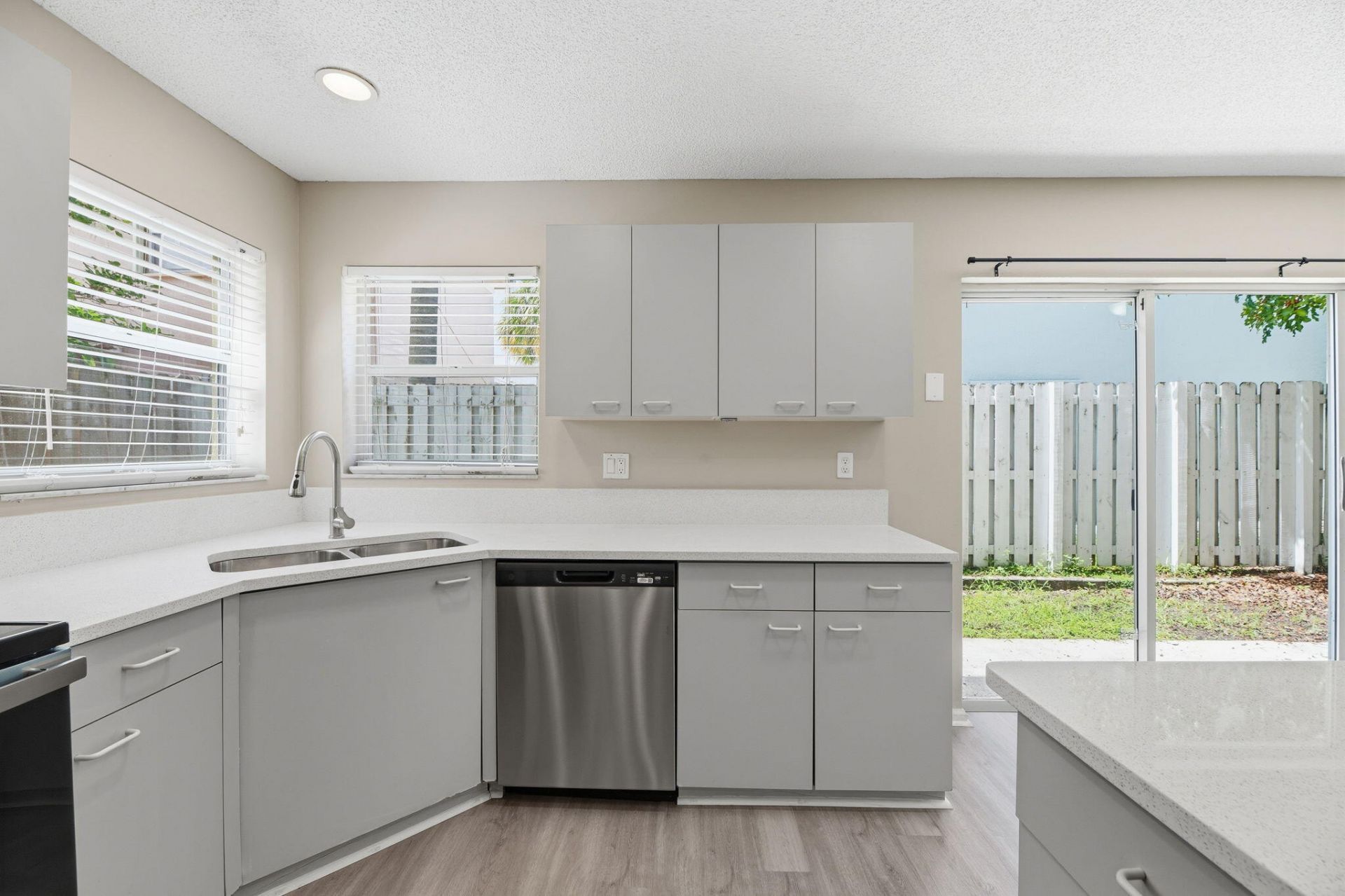 5477 NW 44th Way, Coconut Creek, FL 33073 Photo