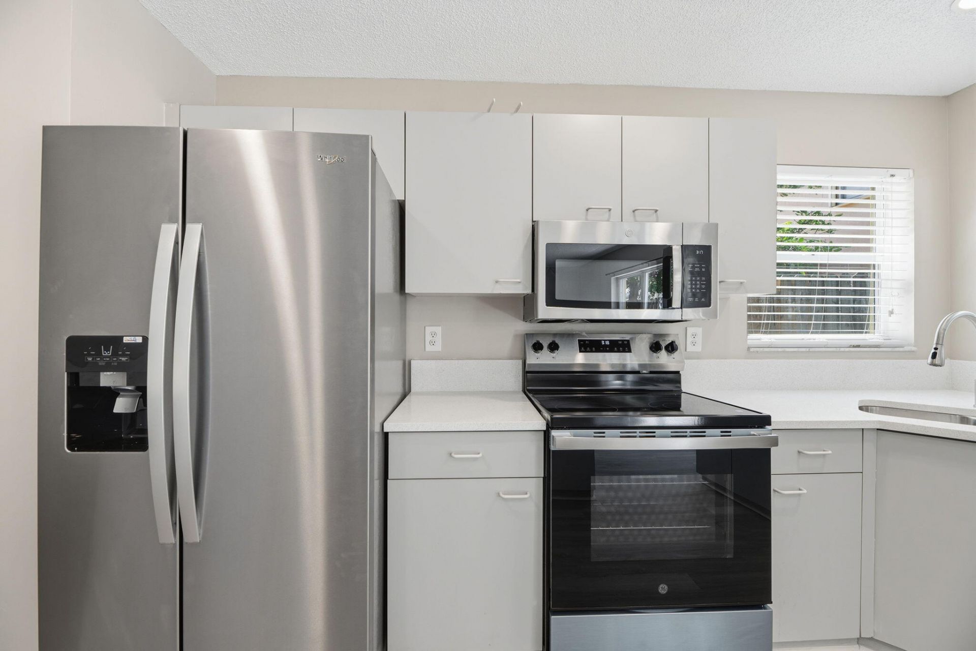 5477 NW 44th Way, Coconut Creek, FL 33073 Photo