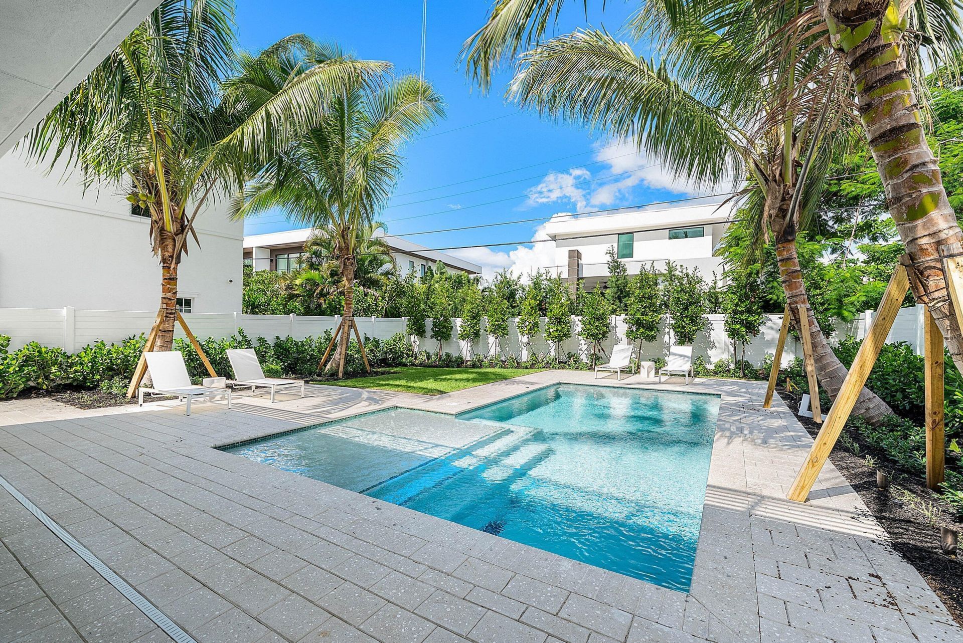721 Lake Avenue N, Delray Beach, FL 33483 Photo