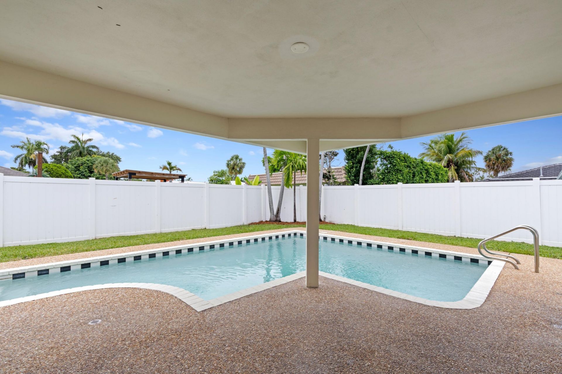 1375 SW 14th Avenue, Boca Raton, FL 33486 Photo