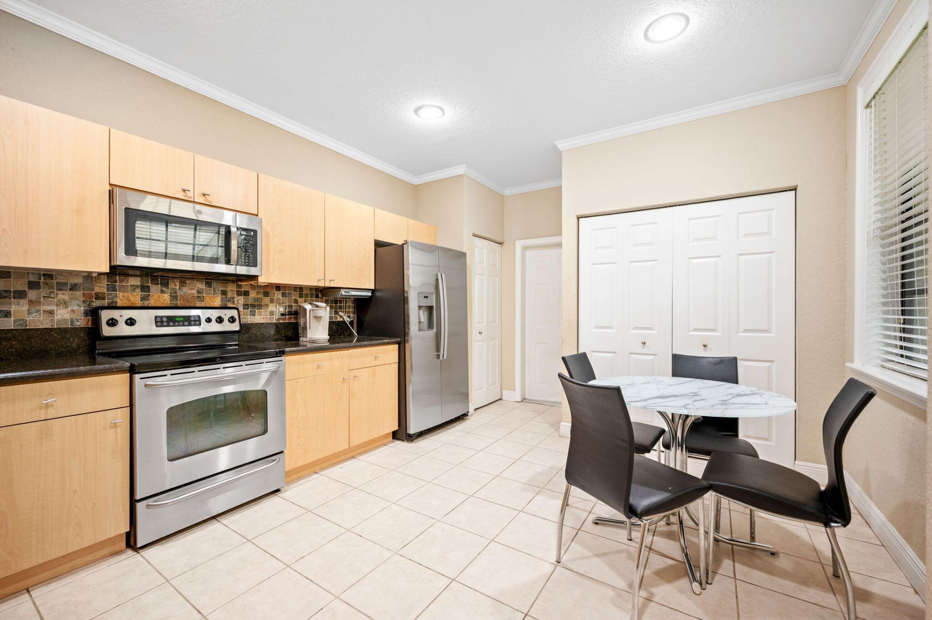 4212 Vineyard Circle, Weston, FL 33332 Photo