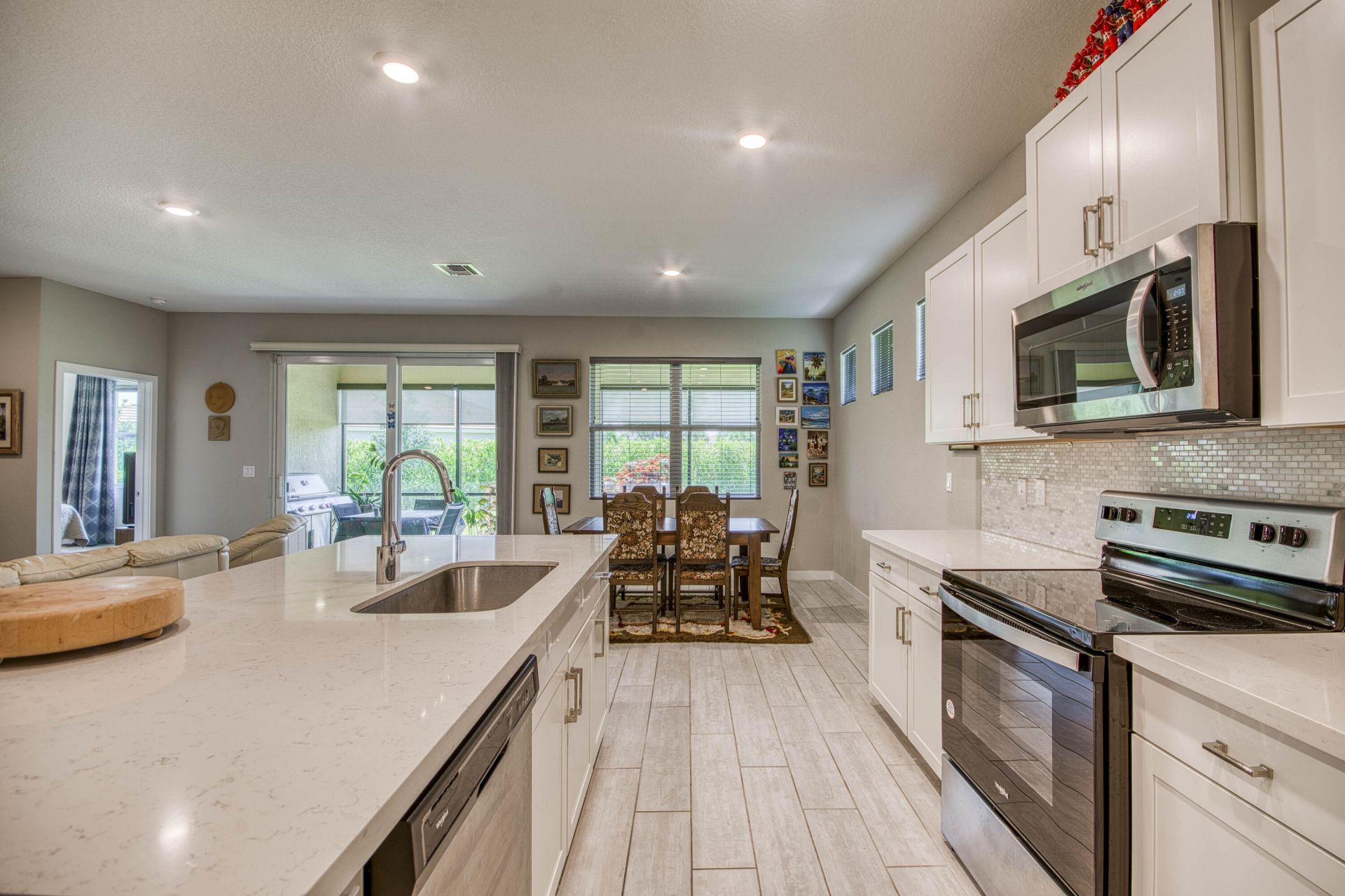 4720 NW Exchange Avenue, Jensen Beach, FL 34957 Photo