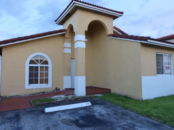 7001 W 35th Avenue, Unit 273, Hialeah, FL 33018