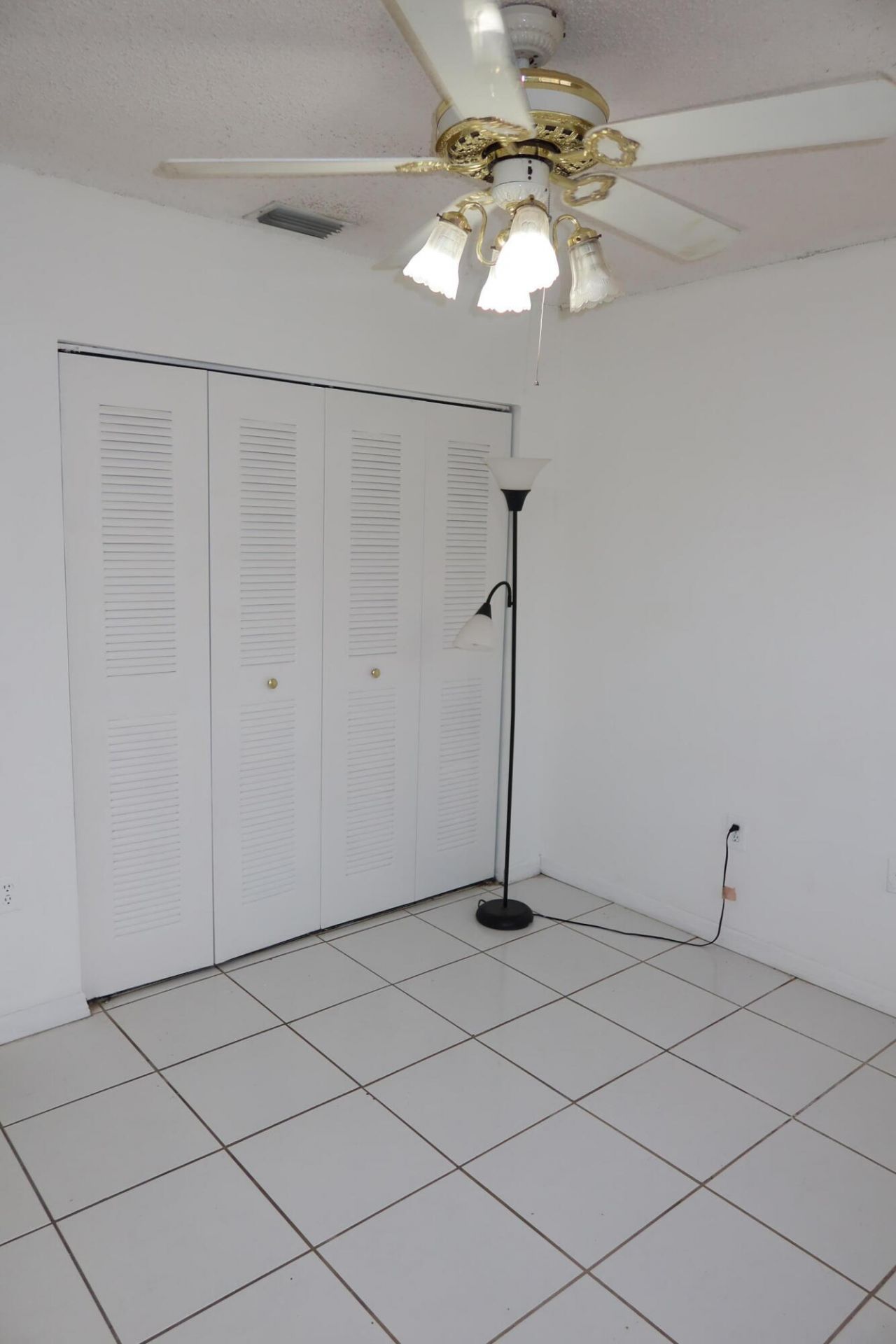 7001 W 35th Avenue, Unit 273, Hialeah, FL 33018 Photo