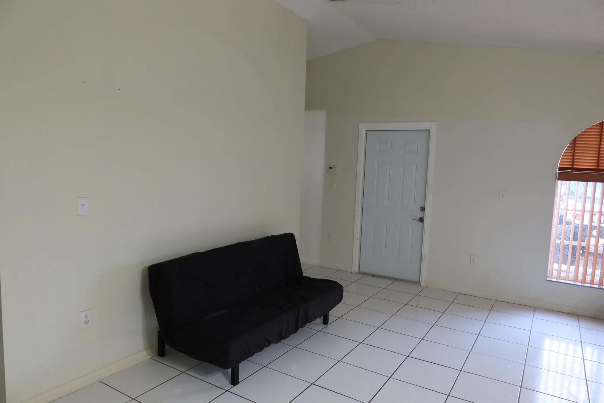 7001 W 35th Avenue, Unit 273, Hialeah, FL 33018 Photo
