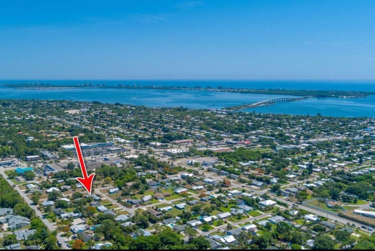 1036 NE Terrace Way, Jensen Beach, FL 34957 Photo