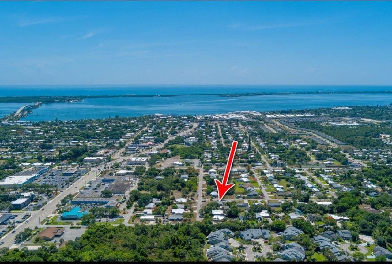 1036 NE Terrace Way, Jensen Beach, FL 34957 Photo
