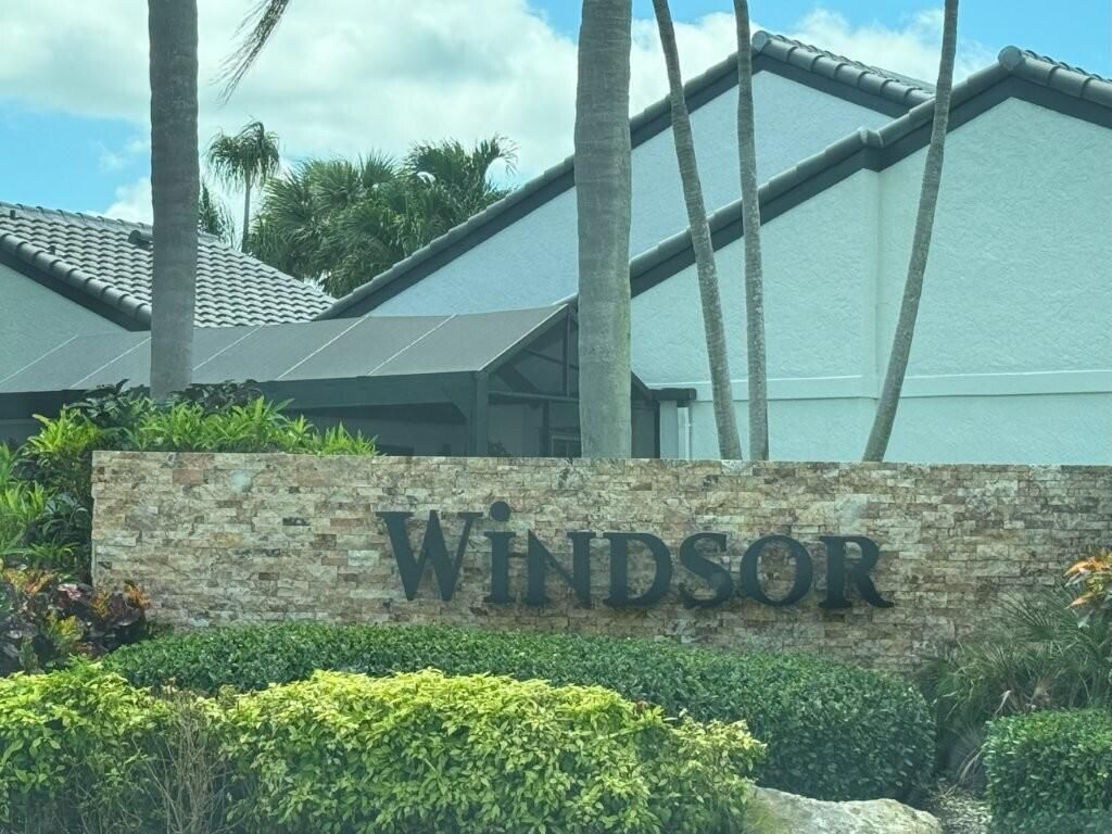 9 Windsor Lane, Boynton Beach, FL 33436 Photo