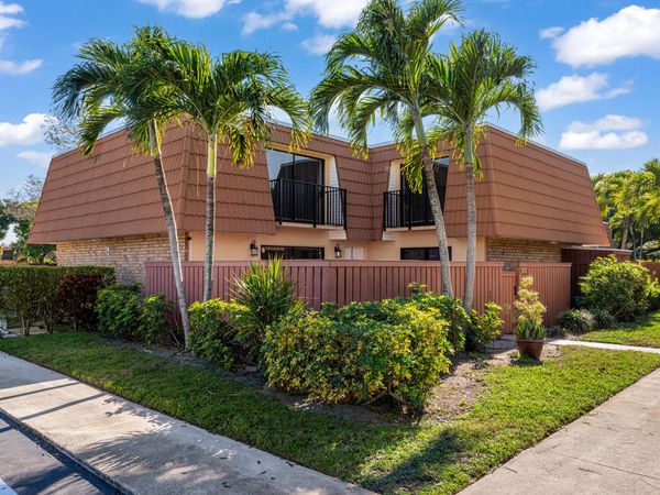 2937 SW 11th Place N, Deerfield Beach, FL 33442