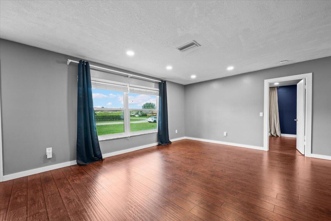 7423 Oakmont Drive, Greenacres, FL 33467 Photo