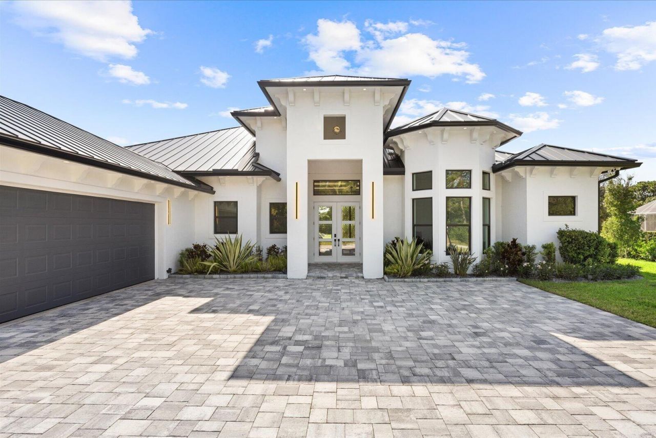 896 SW Squire Johns Lane, Palm City, FL 34990 Photo