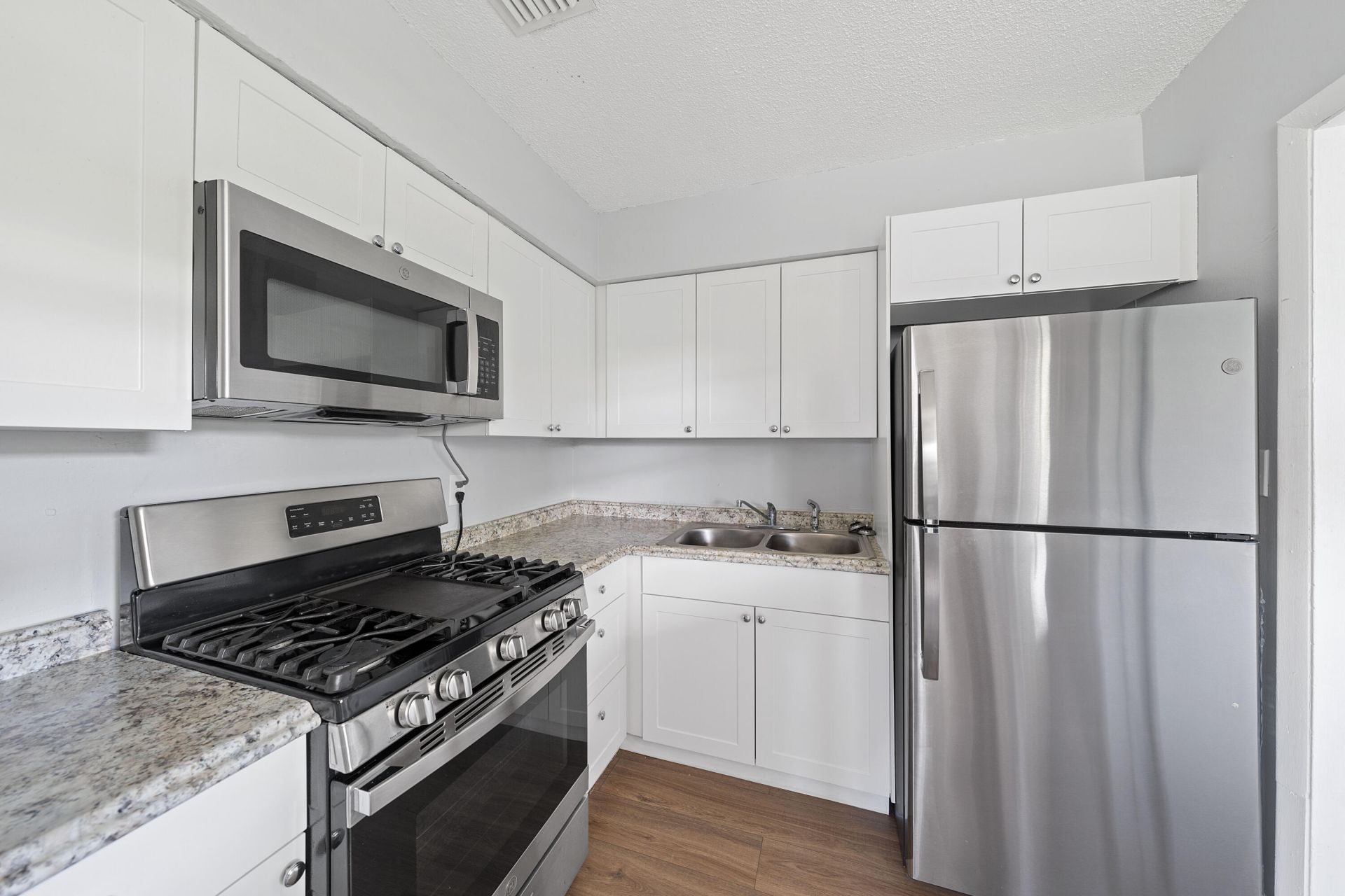 2317 NW 6th Place, Fort Lauderdale, FL 33311 Photo