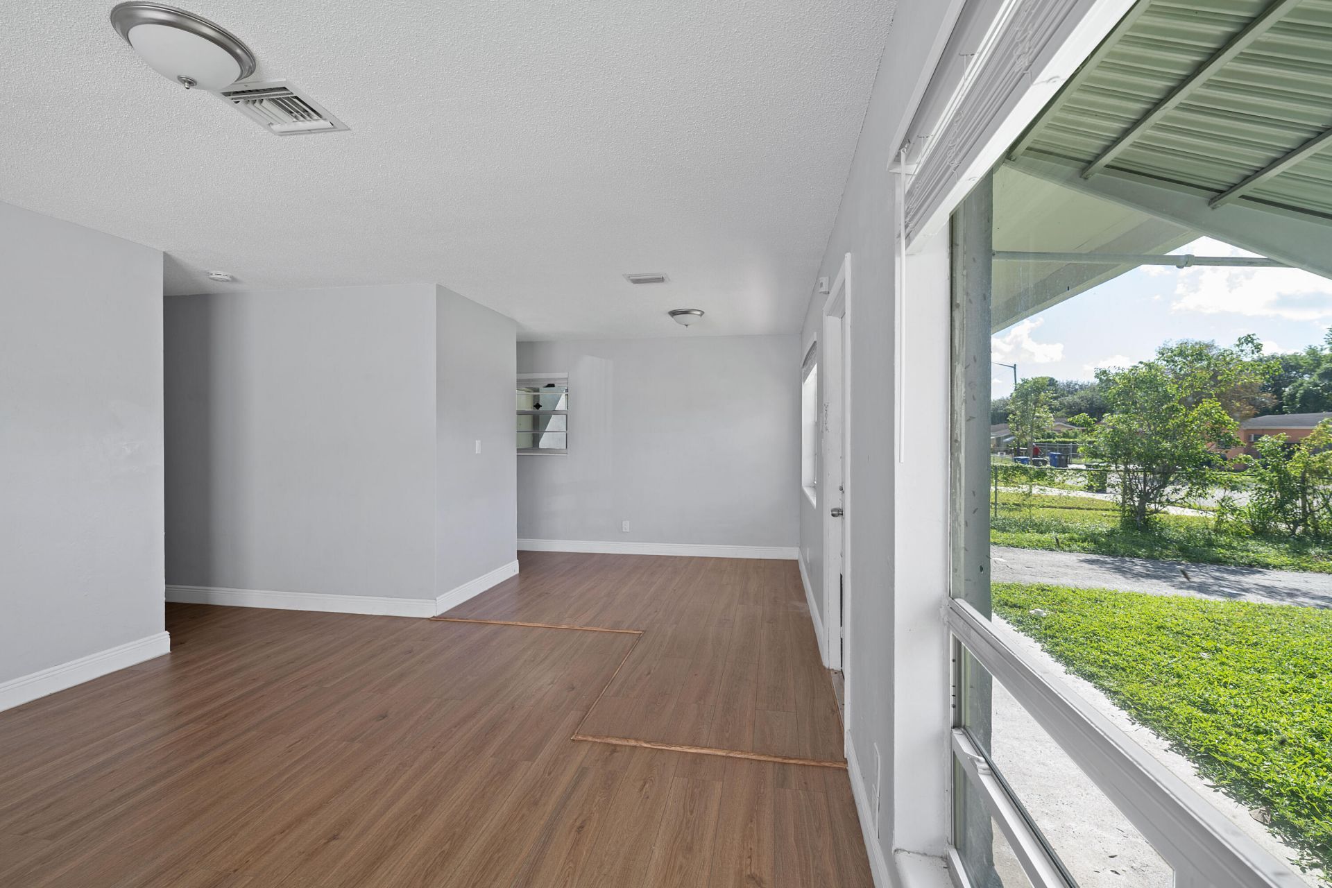 2317 NW 6th Place, Fort Lauderdale, FL 33311 Photo