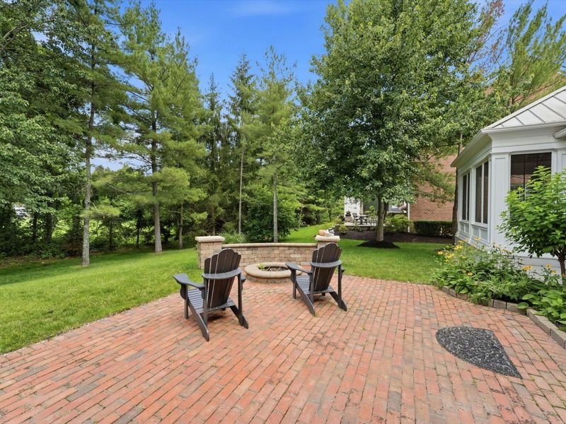 7273 Berkley Square S, New Albany, OH 43054 Photo 40