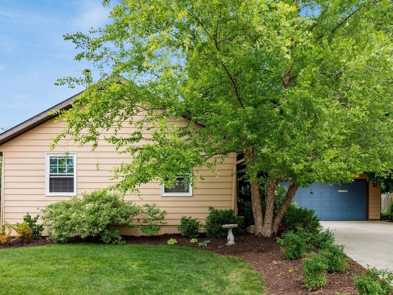 420 Alison Court, Lancaster, OH 43130 Photo 3