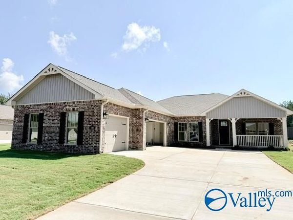 206 Emma Harris Circle, Madison, AL 35756
