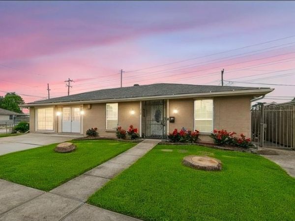 1529 VEGAS Drive, Metairie, LA 70003