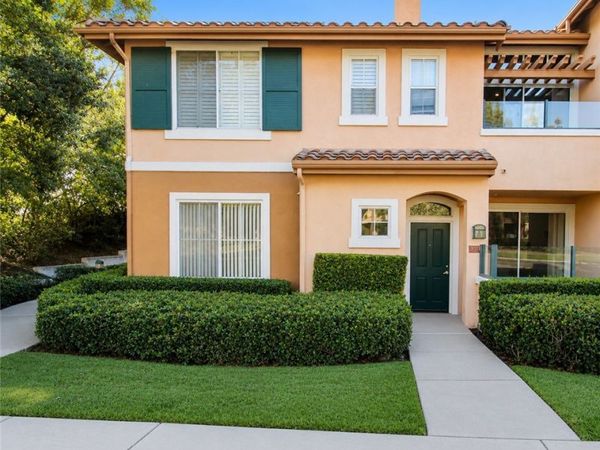 707 Solvay Aisle, Irvine, CA 92606