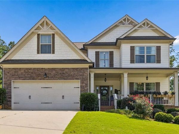 6220 Providence Lake Drive, Gainesville, GA 30506