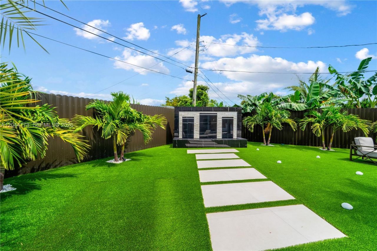 9630 SW 10th Ter , Miami, FL 33174 Photo
