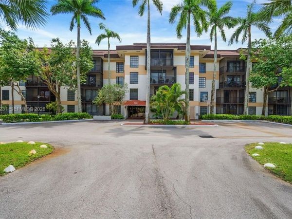 5530 NW 44th St , Unit 408C, Lauderhill, FL 33319