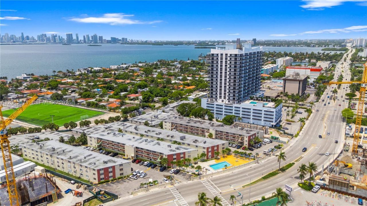1790 79th St Cswy , Unit B303, North Bay Village, FL 33141 Photo