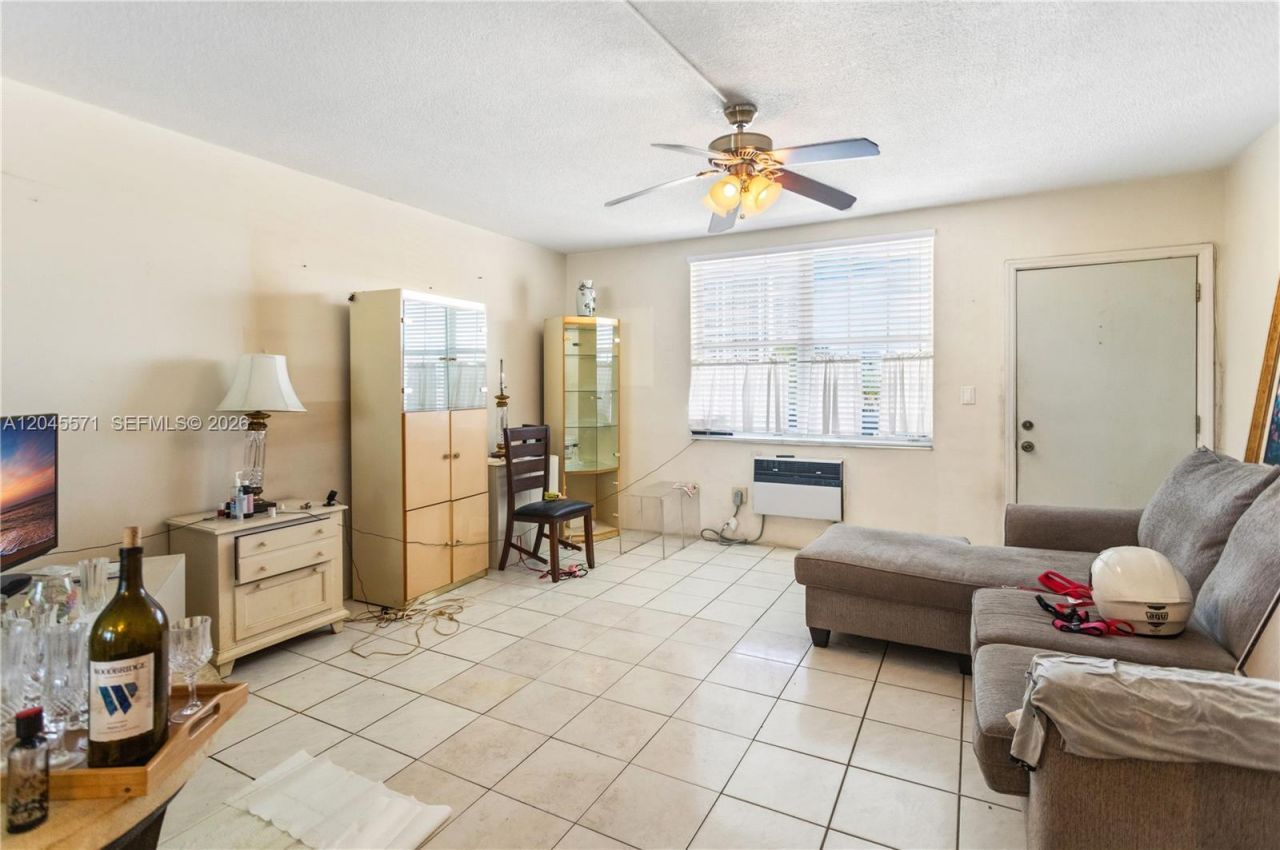 1790 79th St Cswy , Unit B303, North Bay Village, FL 33141 Photo