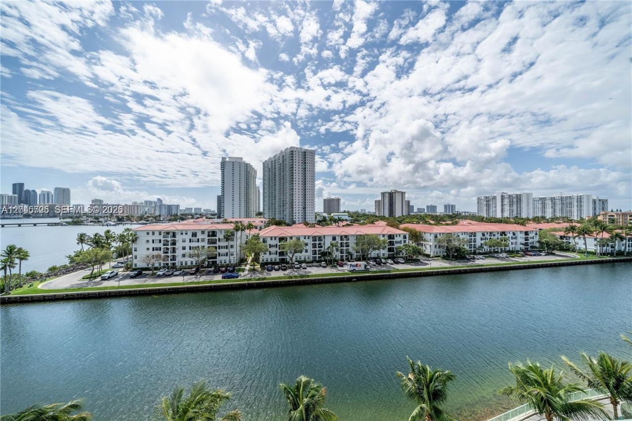3250 NE 188th St , Unit 606, Aventura, FL 33180 Photo