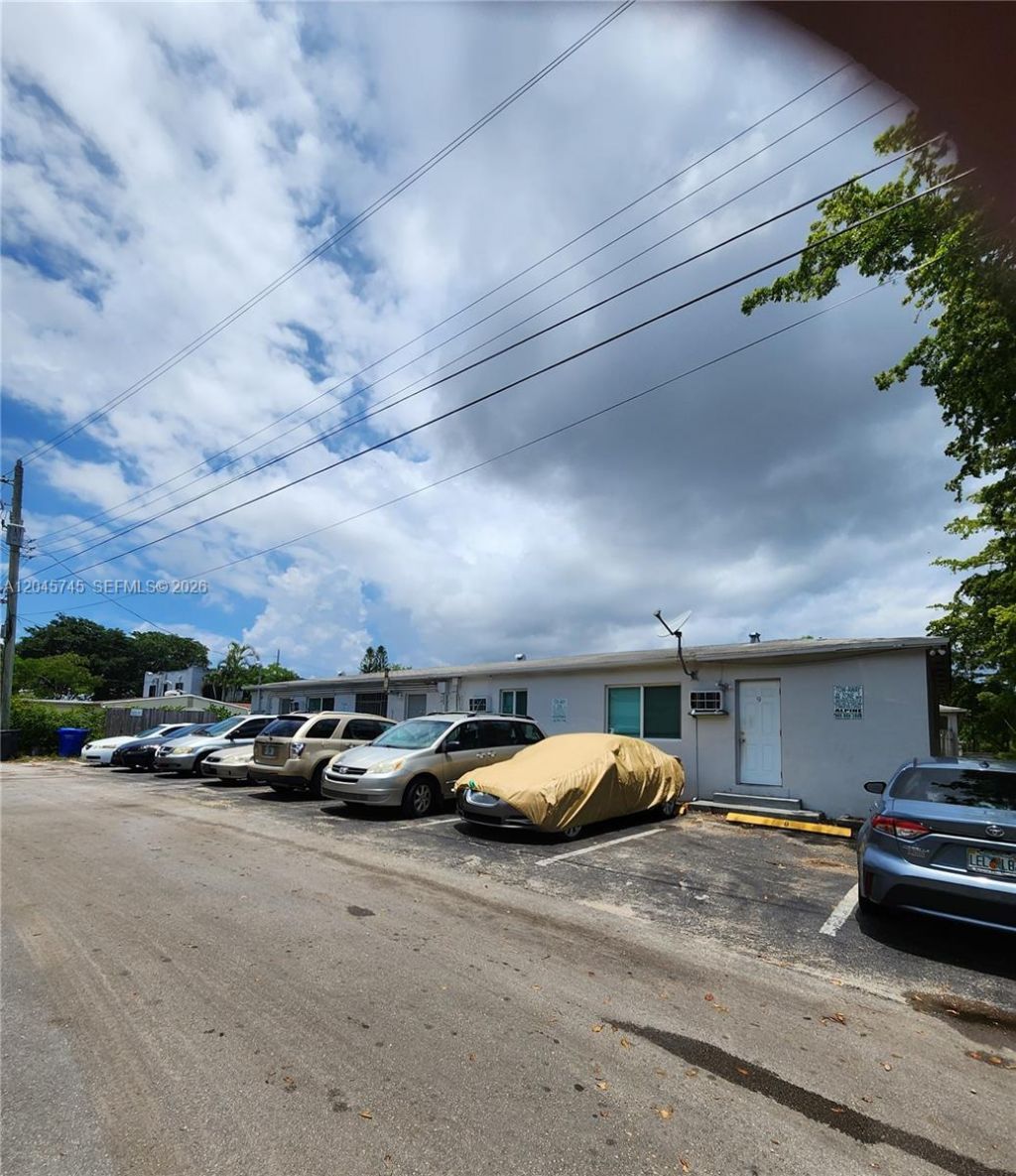 2000 Washington St , Hollywood, FL 33020 Photo