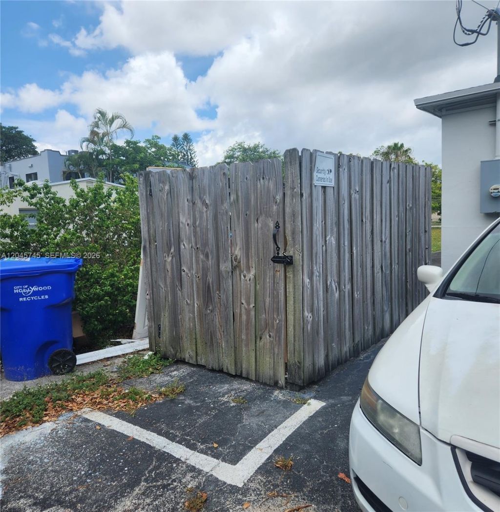 2000 Washington St , Hollywood, FL 33020 Photo