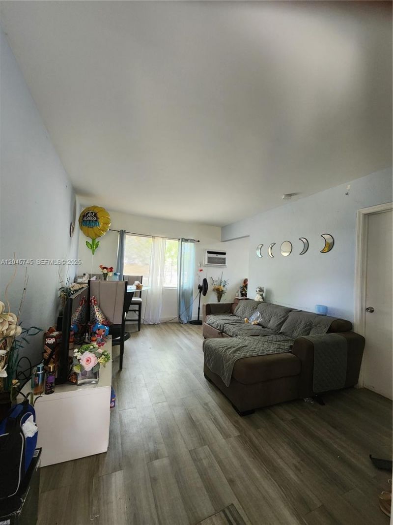 2000 Washington St , Hollywood, FL 33020 Photo