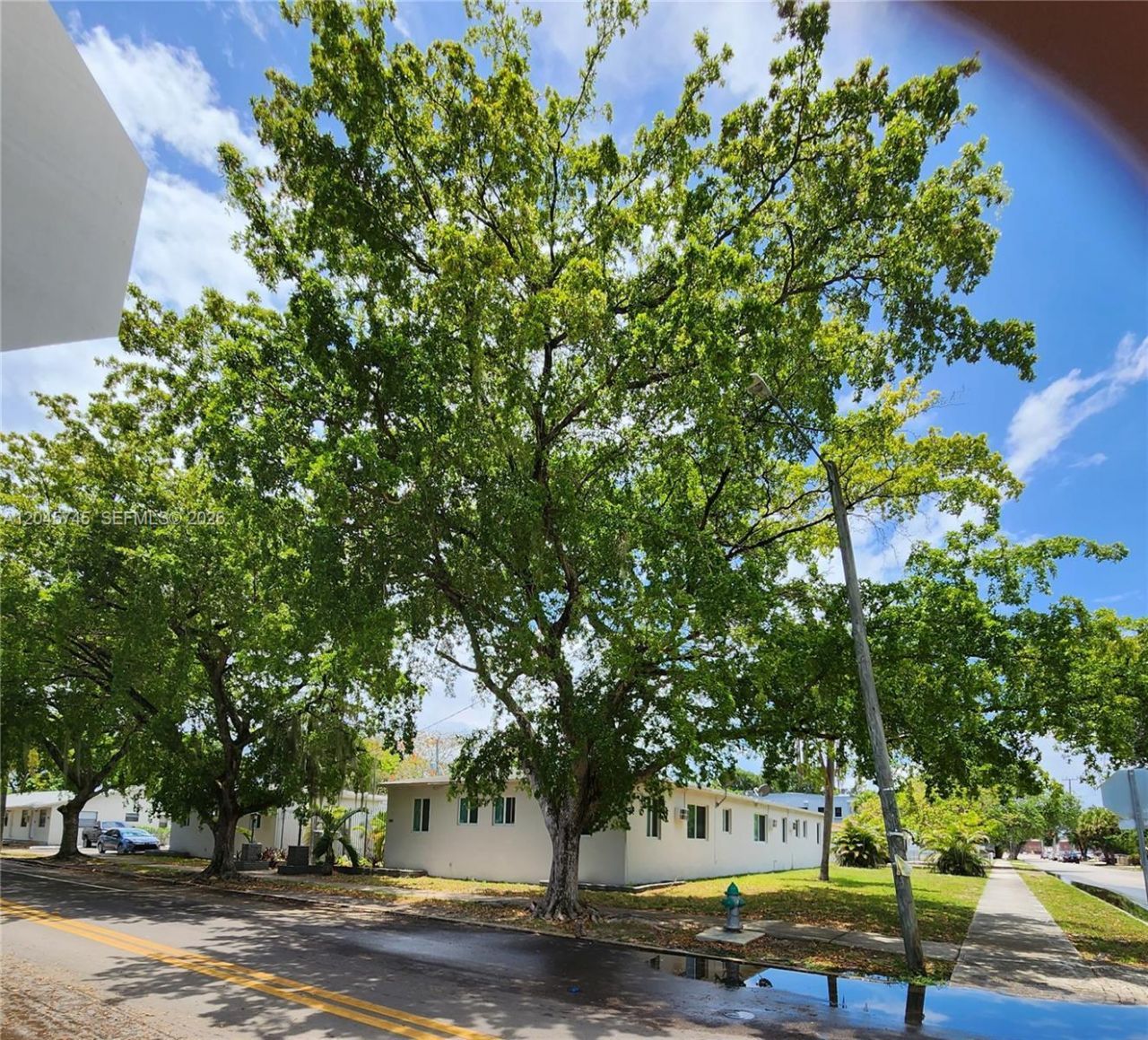 2000 Washington St , Hollywood, FL 33020 Photo
