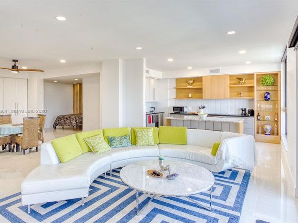 1500 S Ocean Dr , Unit PHE, Hollywood, FL 33019